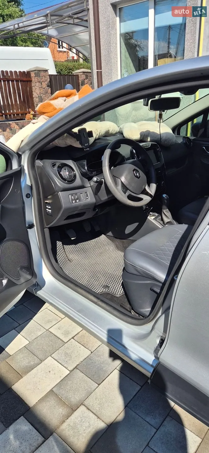 Renault Clio 2013 VIN VF15RJL0H49600953 фото оголошення 11 з 20