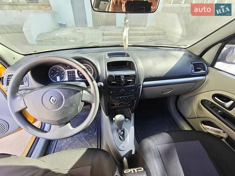 Renault Clio 2003 VIN VF1CB1L0A29023612 фото оголошення 4 з 44
