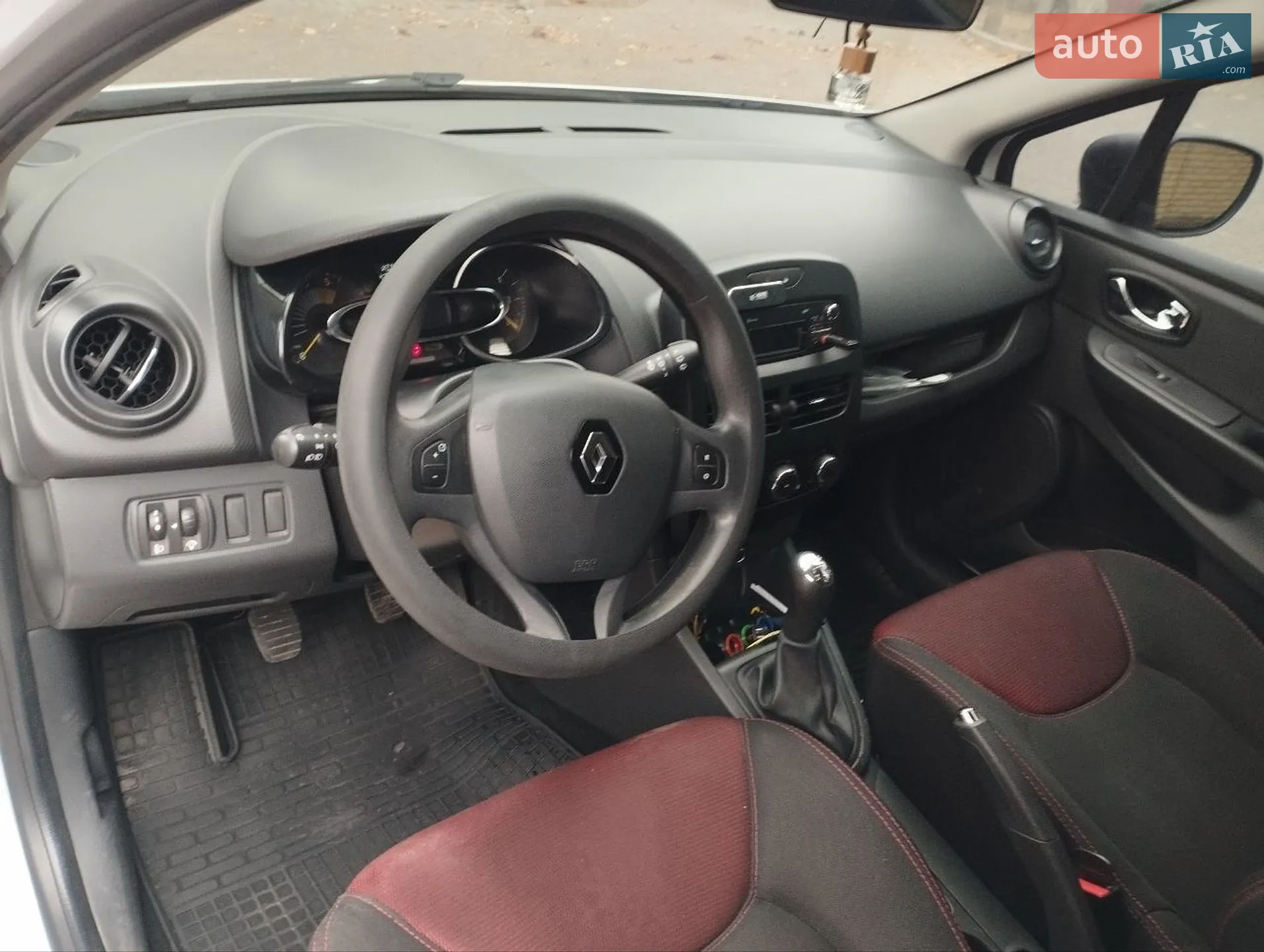 2014 Renault Clio - мініатюра 5