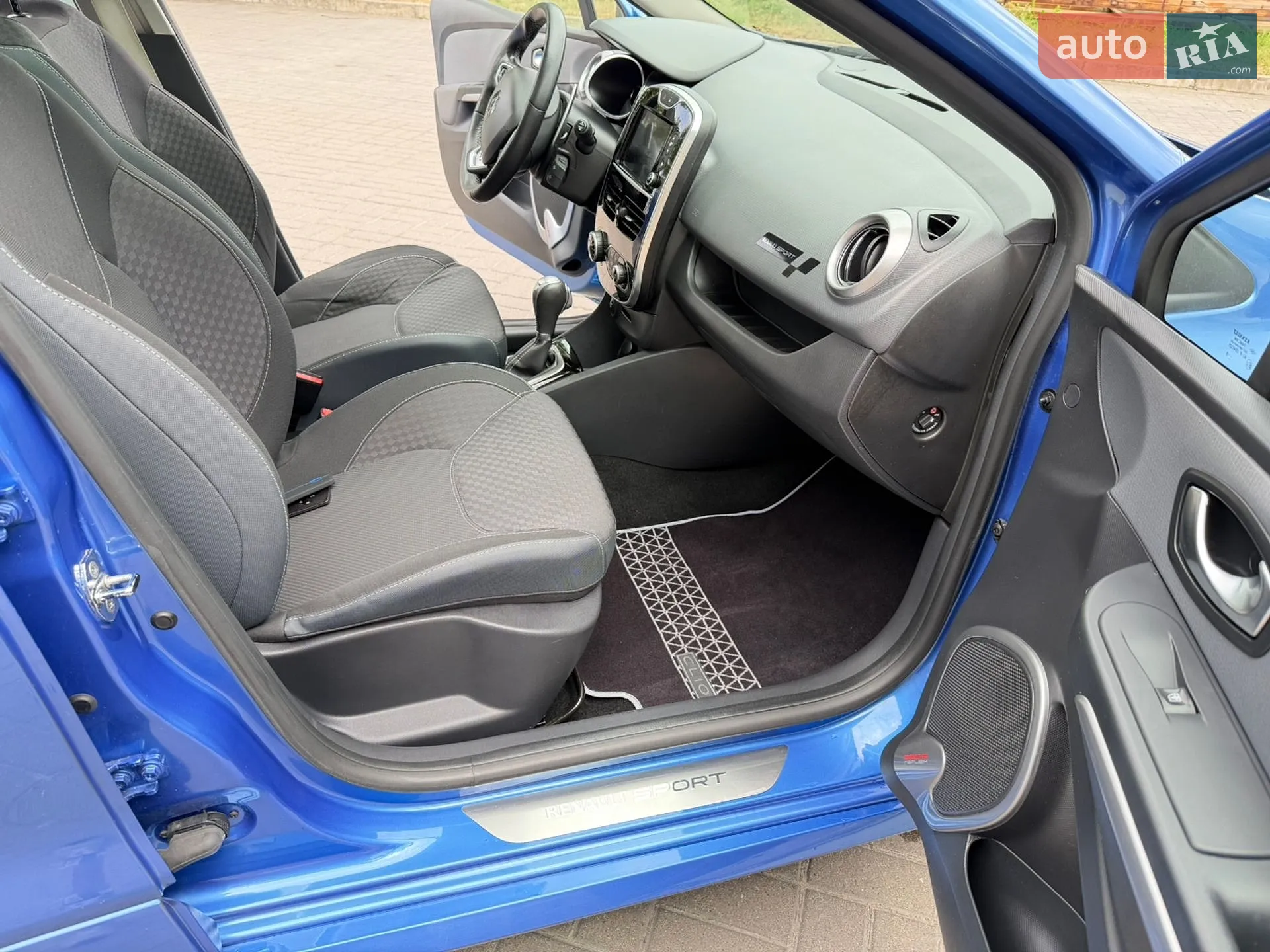 2015 Renault Clio - мініатюра 40