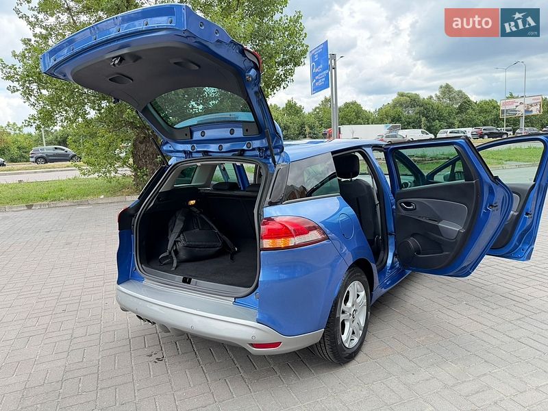 Универсал Renault Clio 2015 в Львове