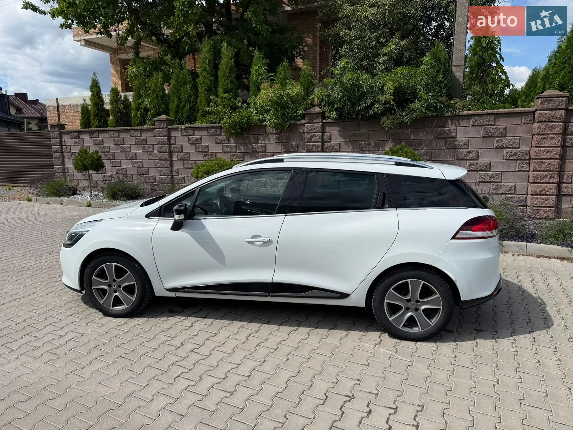2015 Renault Clio - мініатюра 8