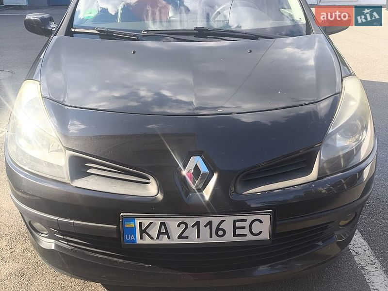 Renault Clio 2006 Renault Clio 2006