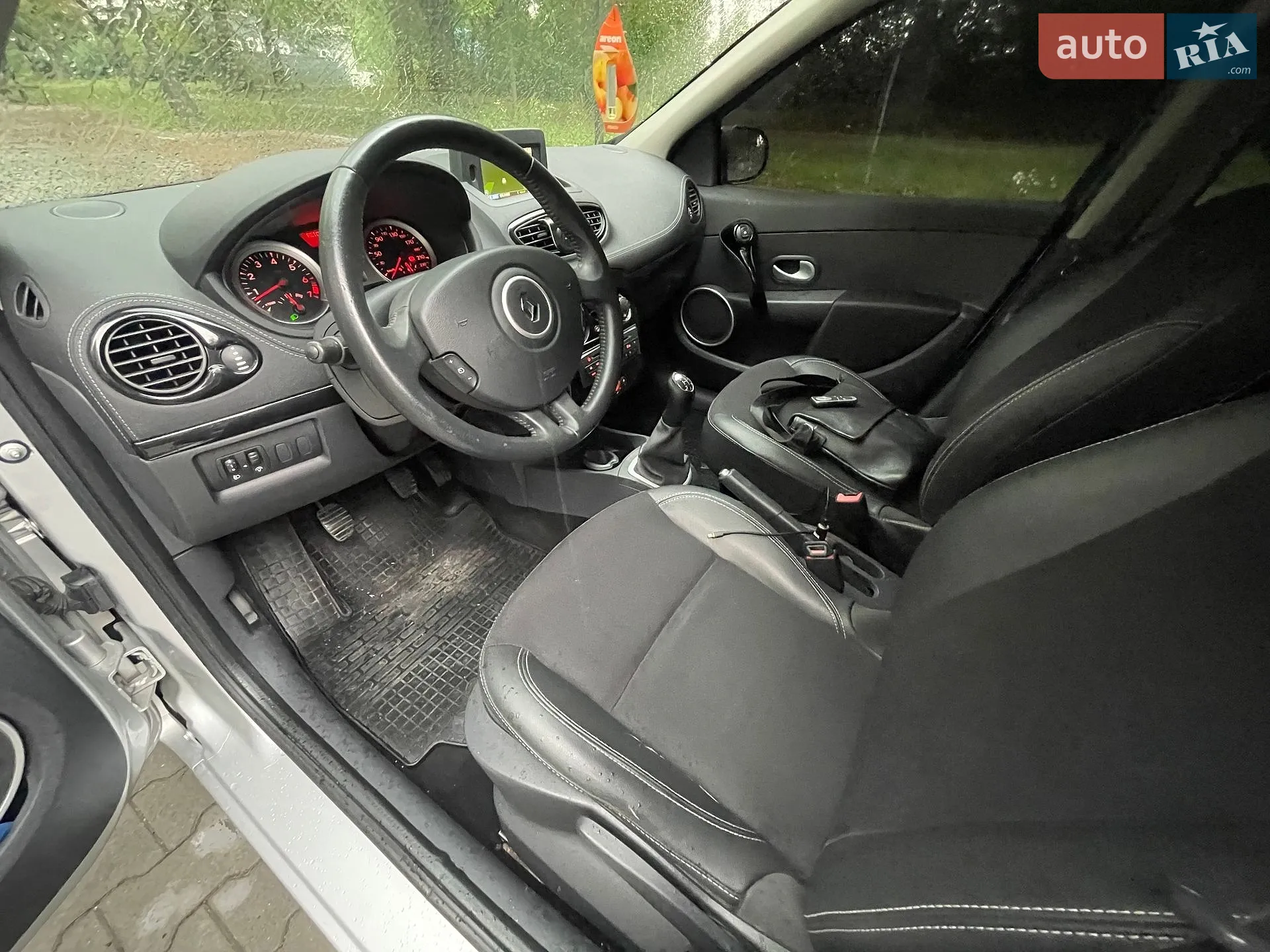 2011 Renault Clio - мініатюра 15