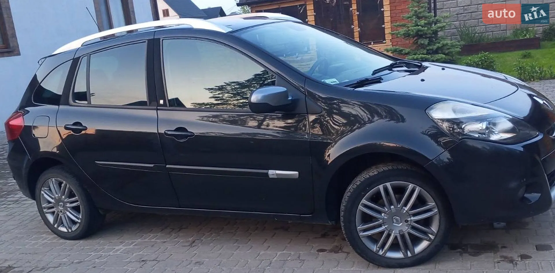 2011 Renault Clio - мініатюра 19