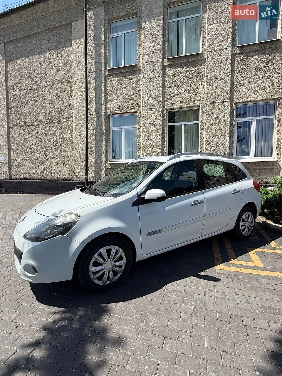 2011 Renault Clio - мініатюра 9