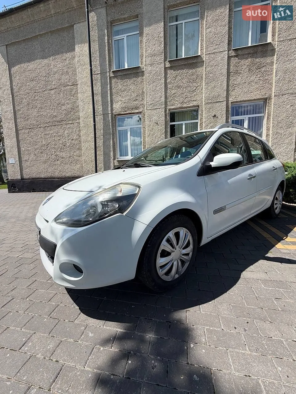 2011 Renault Clio - мініатюра 12