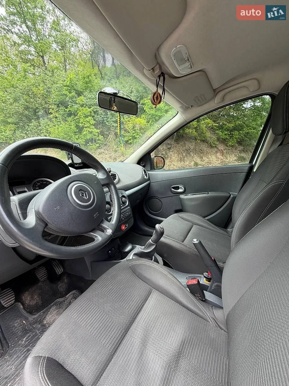 2011 Renault Clio - мініатюра 23