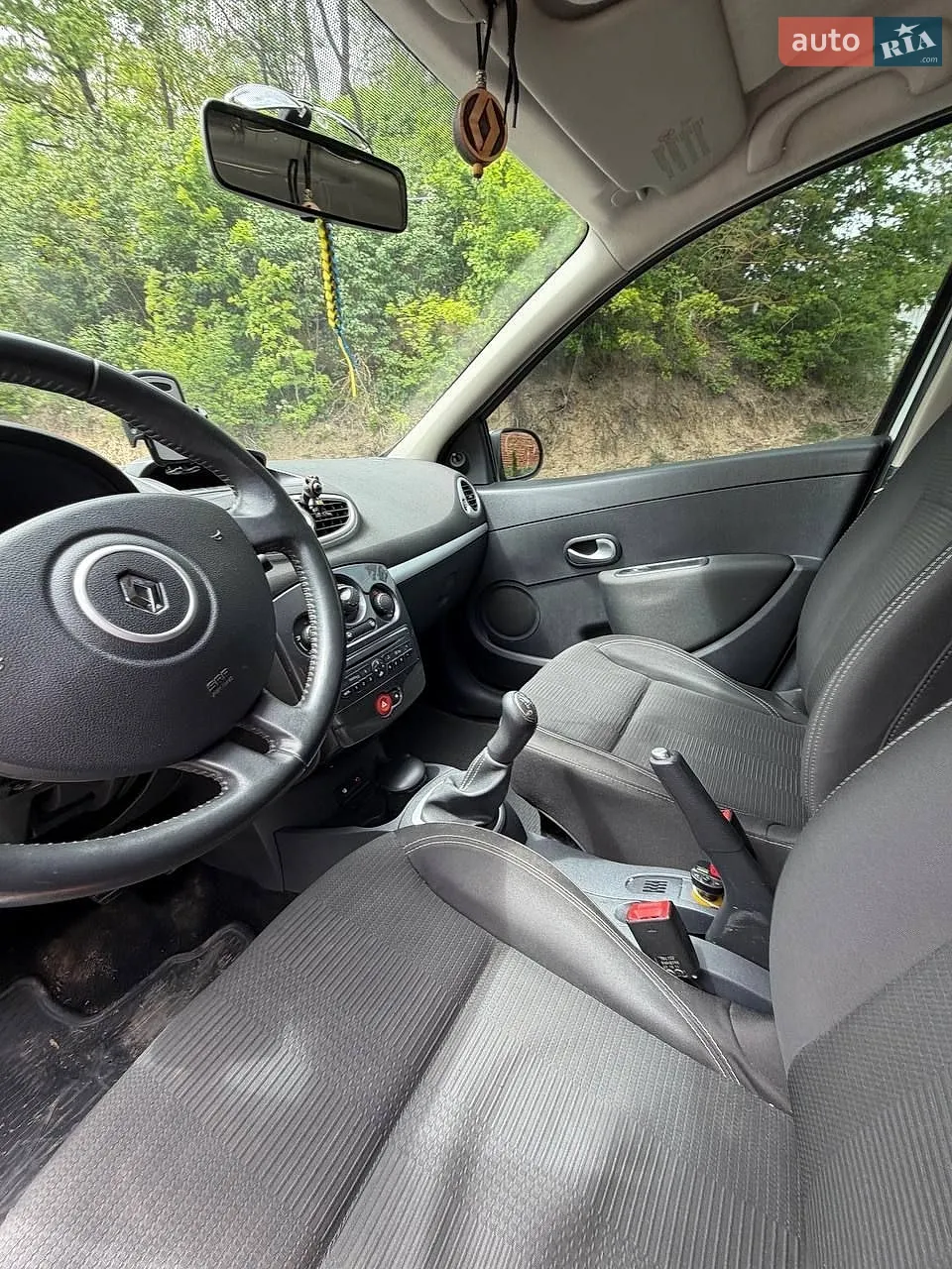2011 Renault Clio - мініатюра 25
