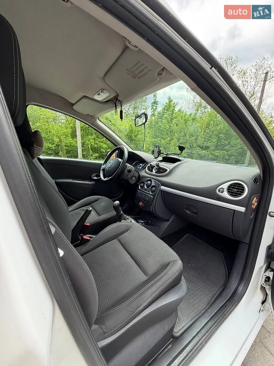 2011 Renault Clio - мініатюра 30