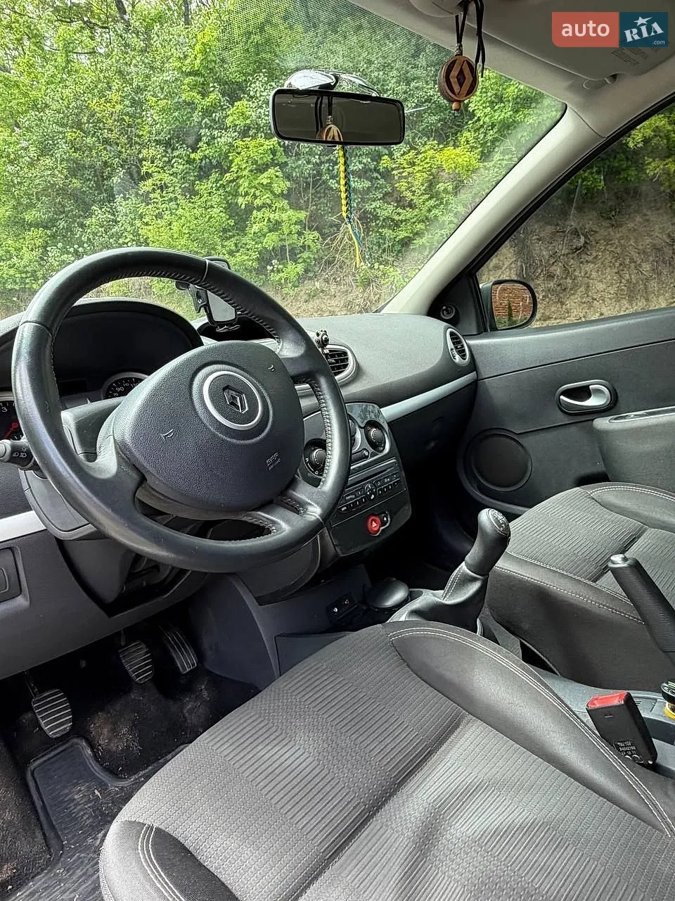 2011 Renault Clio - мініатюра 38