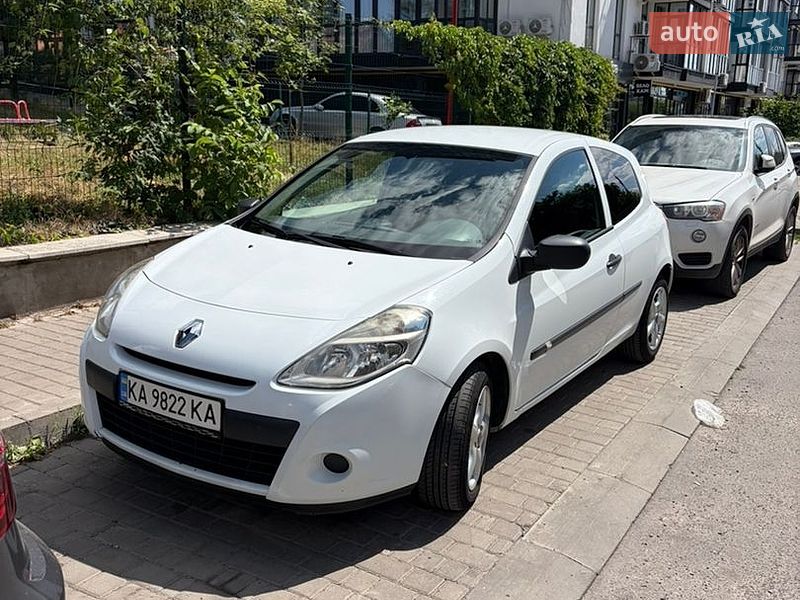 Хэтчбек Renault Clio 2010 в Виннице