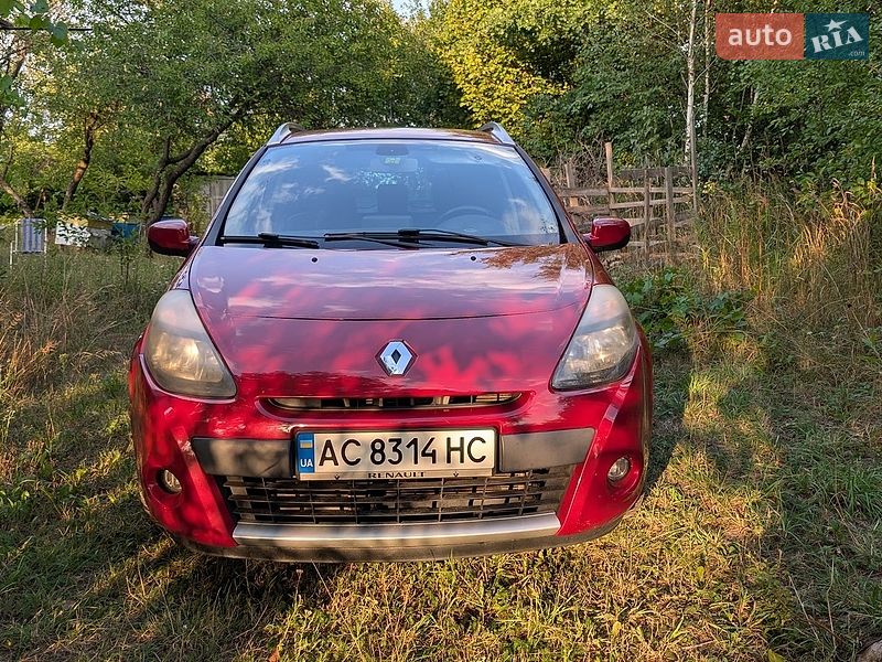 Renault Clio 2011 Renault Clio 2011