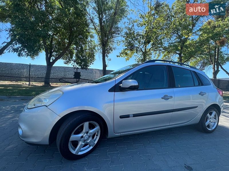 Універсал Renault Clio 2010 в Львові