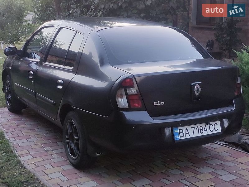 Седан Renault Clio 2007 в Долинской