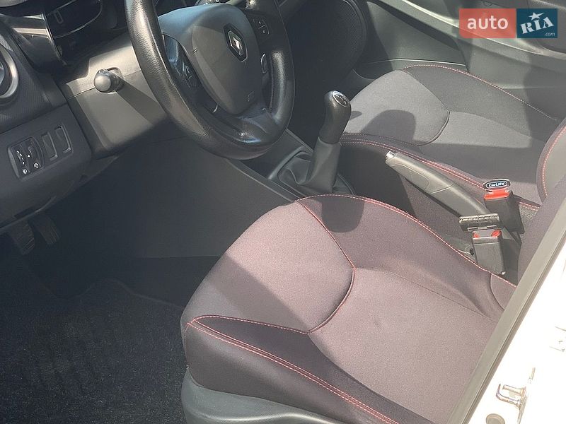 Універсал Renault Clio 2013 в Дрогобичі фото 9 Універсал Renault Clio 2013 в Дрогобичі