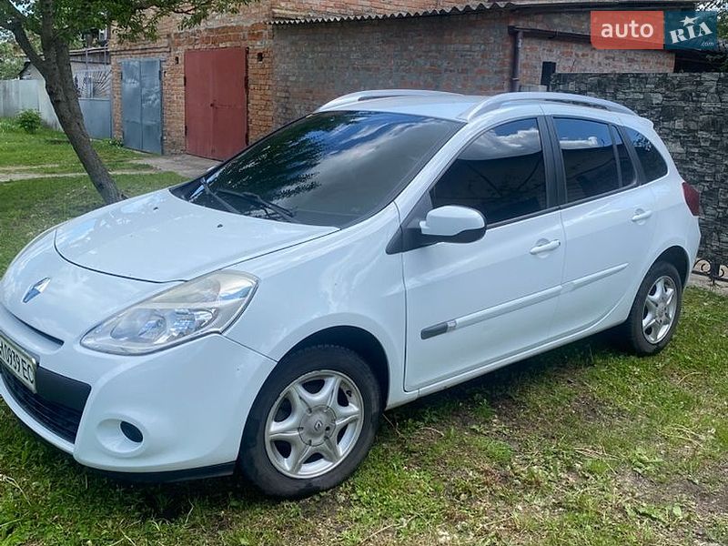 Универсал Renault Clio 2012 в Конотопе