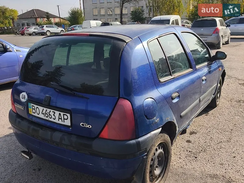 Renault Clio 1998