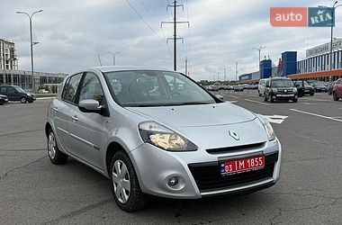 Хэтчбек Renault Clio 2011 в Луцке
