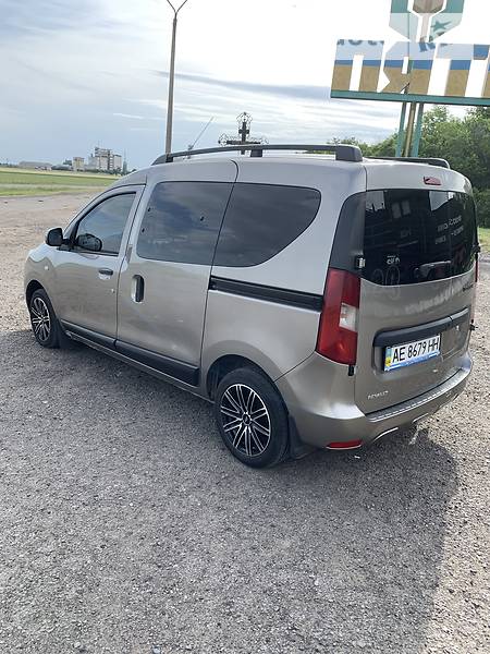 Renault Dokker пасс.
