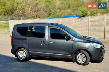 Минивэн Renault Dokker 2020 в 