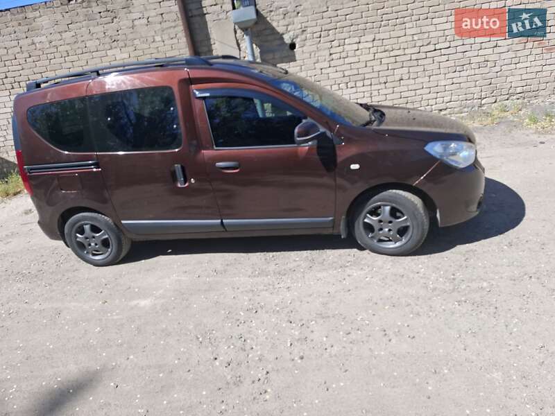 Мінівен Renault Dokker 2016 в Запоріжжі