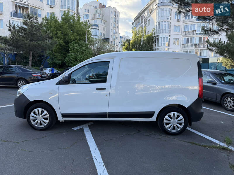 Вантажний фургон Renault Dokker 2016 в Одесі