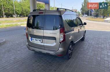 Минивэн Renault Dokker 2015 в 
