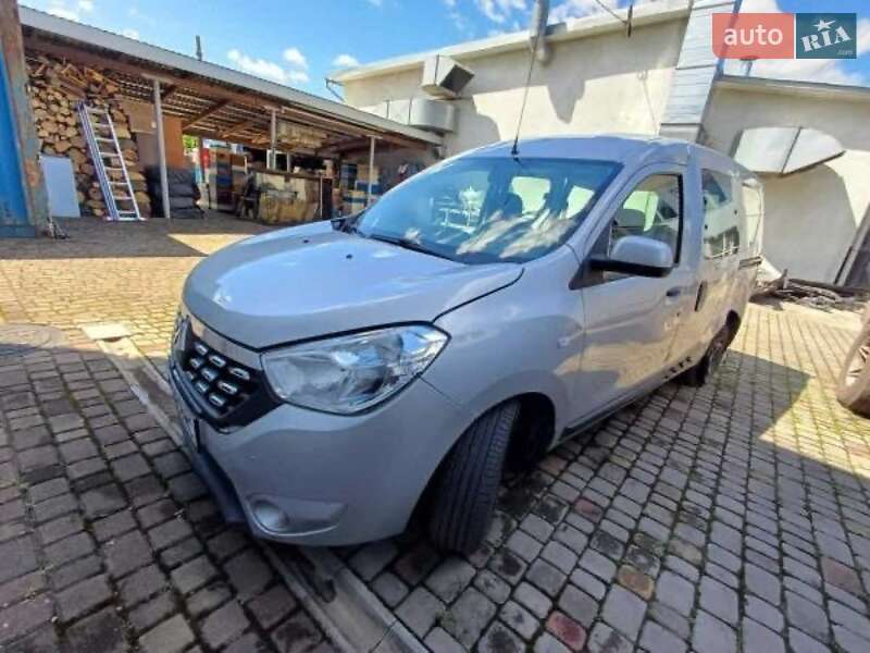 Renault Dokker 2017
