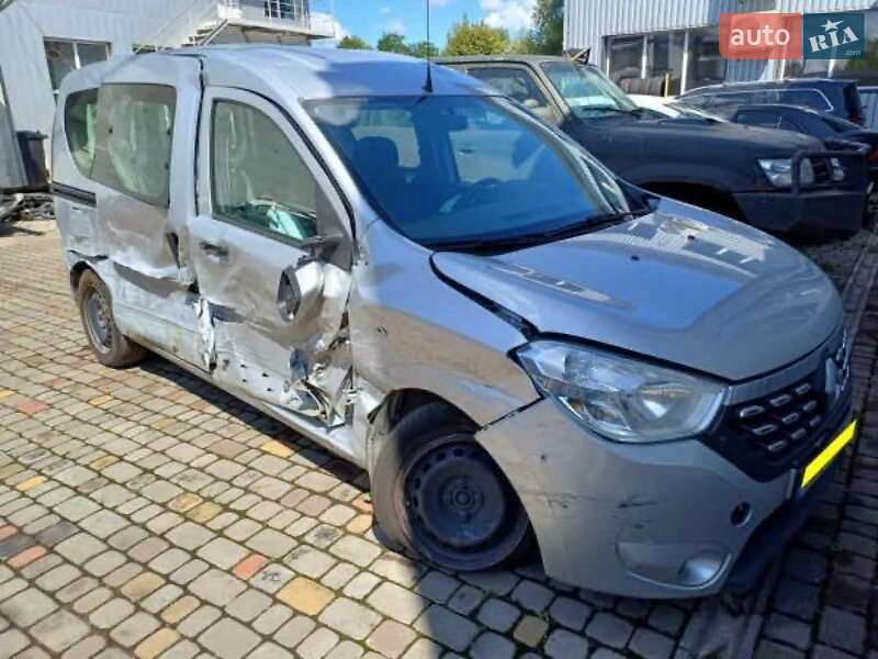 Мінівен Renault Dokker 2017 в Києві