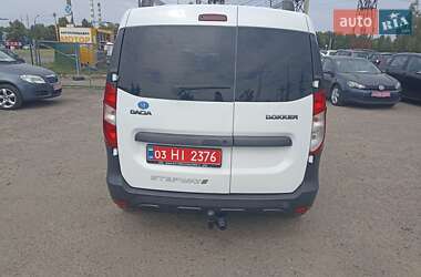 Минивэн Renault Dokker 2015 в 