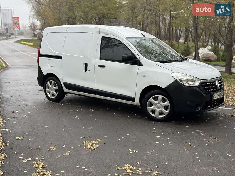 Вантажний фургон Renault Dokker 2018 в Києві