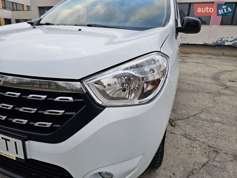 Минивэн Renault Dokker 2019 в Марганце