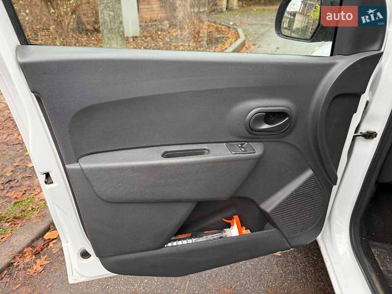 Грузовой фургон Renault Dokker 2019 в Киеве