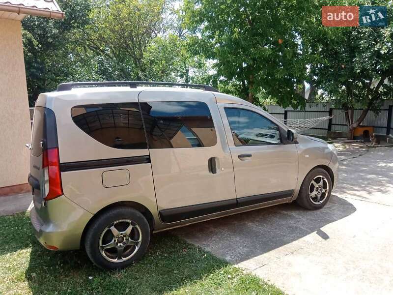 Минивэн Renault Dokker 2014 в Черновцах