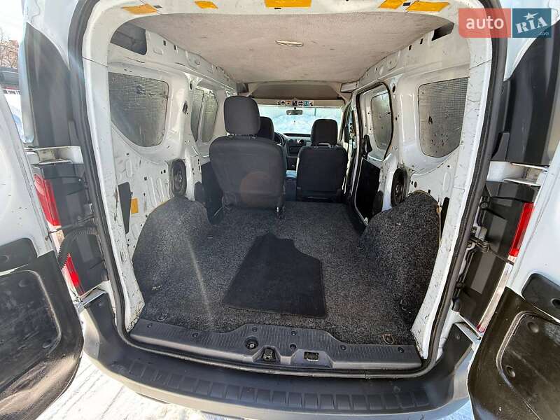 Грузовой фургон Renault Dokker 2015 в Кропивницком фото 16 Грузовой фургон Renault Dokker 2015 в Кропивницком