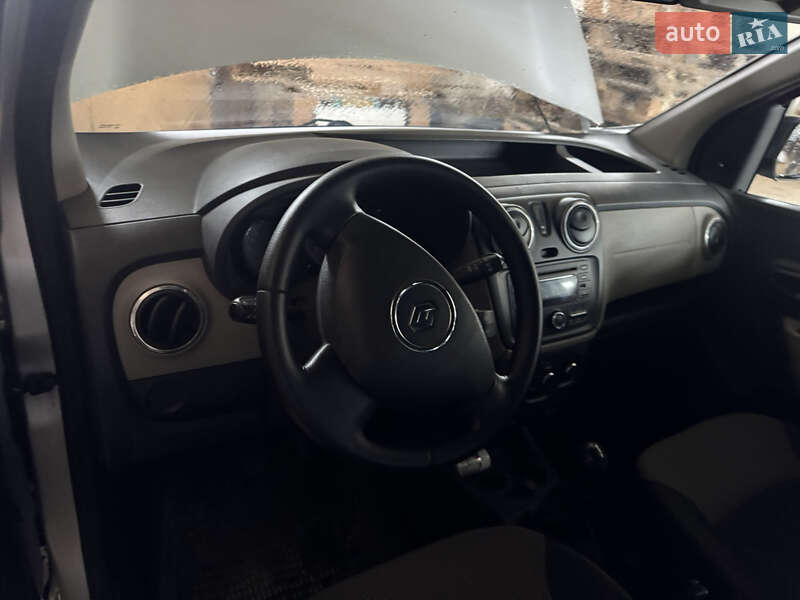 Минивэн Renault Dokker 2014 в Корсуне-Шевченковском