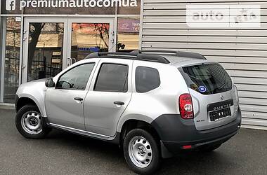 Внедорожник / Кроссовер Renault Duster 2012 в Киеве