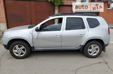 Внедорожник / Кроссовер Renault Duster 2013 в Сарате