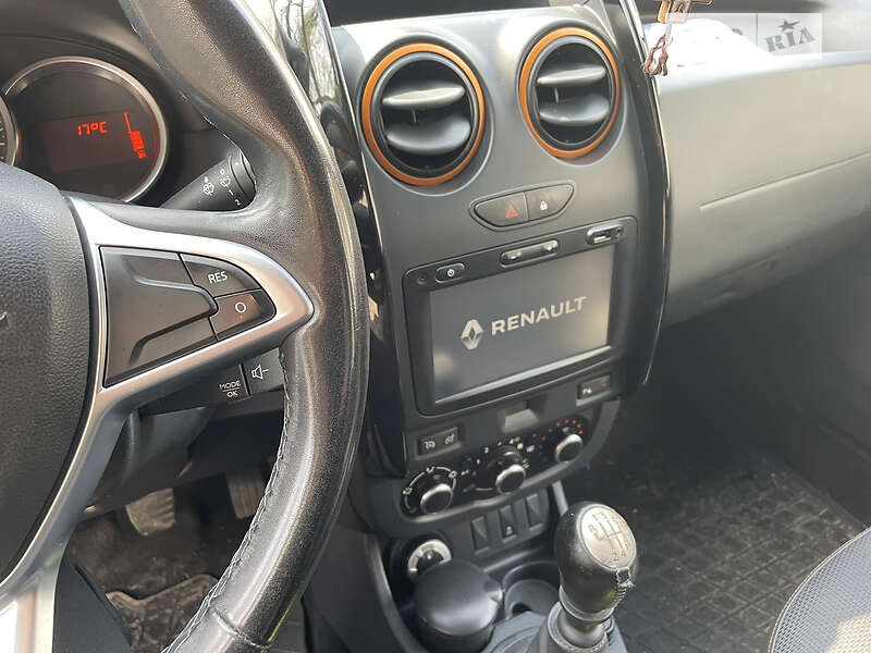 Позашляховик / Кросовер Renault Duster 2017 в Запоріжжі фото 17 Позашляховик / Кросовер Renault Duster 2017 в Запоріжжі