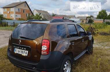 Внедорожник / Кроссовер Renault Duster 2012 в 