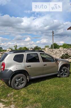 Внедорожник / Кроссовер Renault Duster 2012 в Бродах