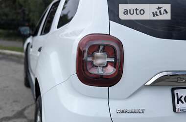Позашляховик / Кросовер Renault Duster 2020 в 