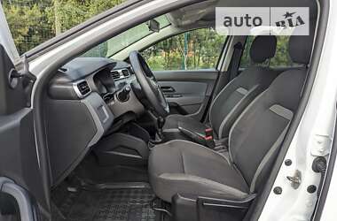 Позашляховик / Кросовер Renault Duster 2020 в 