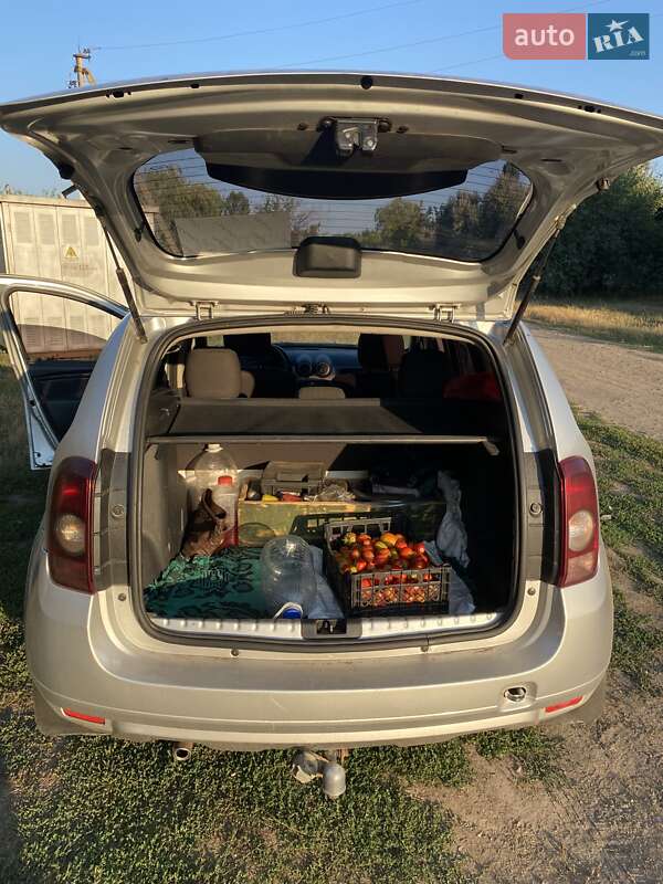 Позашляховик / Кросовер Renault Duster 2011 в Смоліному