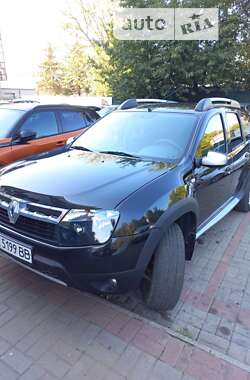 Позашляховик / Кросовер Renault Duster 2012 в Чернівцях