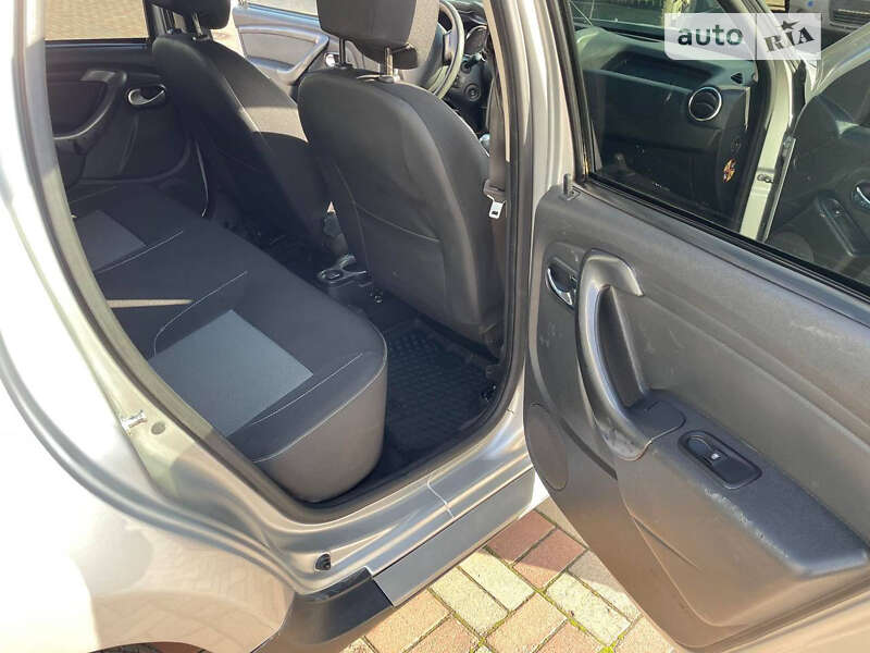 Внедорожник / Кроссовер Renault Duster 2016 в Кривом Роге