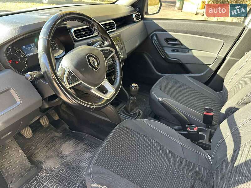 Внедорожник / Кроссовер Renault Duster 2018 в Голованевске