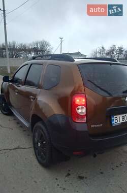 Внедорожник / Кроссовер Renault Duster 2010 в Полтаве