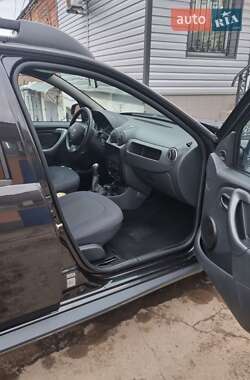 Внедорожник / Кроссовер Renault Duster 2012 в 